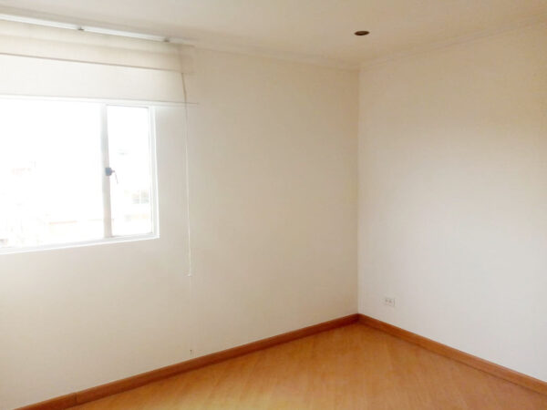 ARRIENDO APARTAMENTO EN TECHO - Imagen 10
