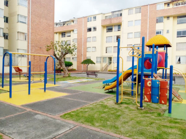 ARRIENDO APARTAMENTO EN TECHO - Imagen 5