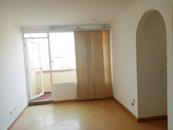 ARRIENDO APARTAMENTO EN TECHO - Imagen 6