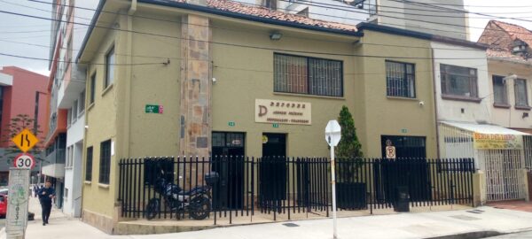 ARRIENDO APARTAESTUDIO EN CHAPINERO